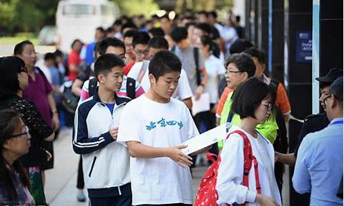 初中毕业参加普通高考要选科吗_初中毕业参加普通高考